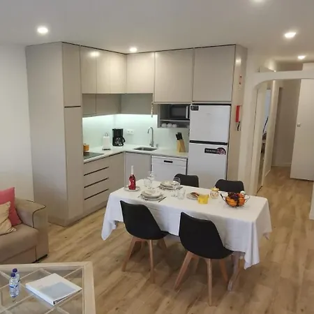 Peninsular - Espaco, Centro E Praia! Apartamento Albufeira