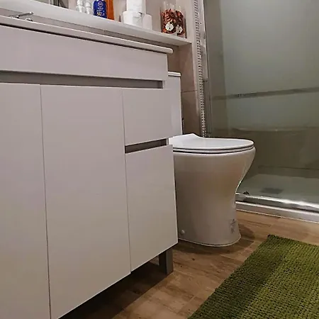 Apartamento Peninsular - Espaco, Centro E Praia! *